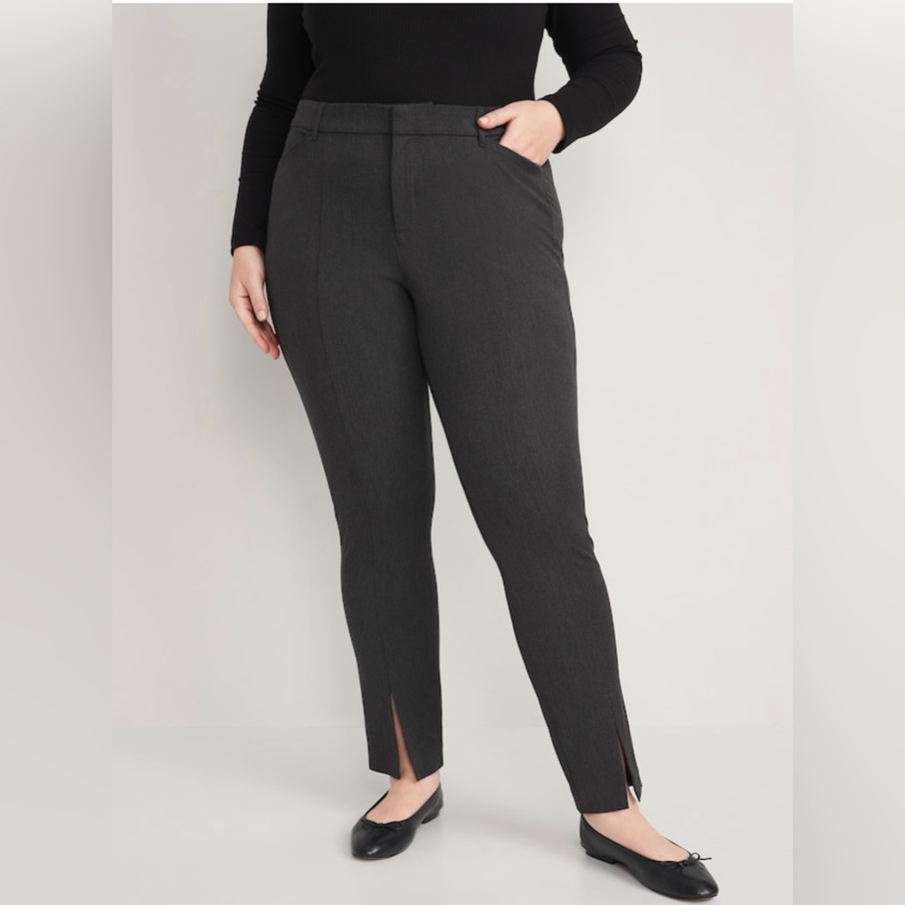 NWT- Old Navy Size 22 High Waist Pixie Split Hem